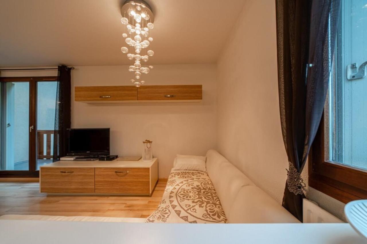 Promenade Furnished Flat Apartment อานซี ภายนอก รูปภาพ